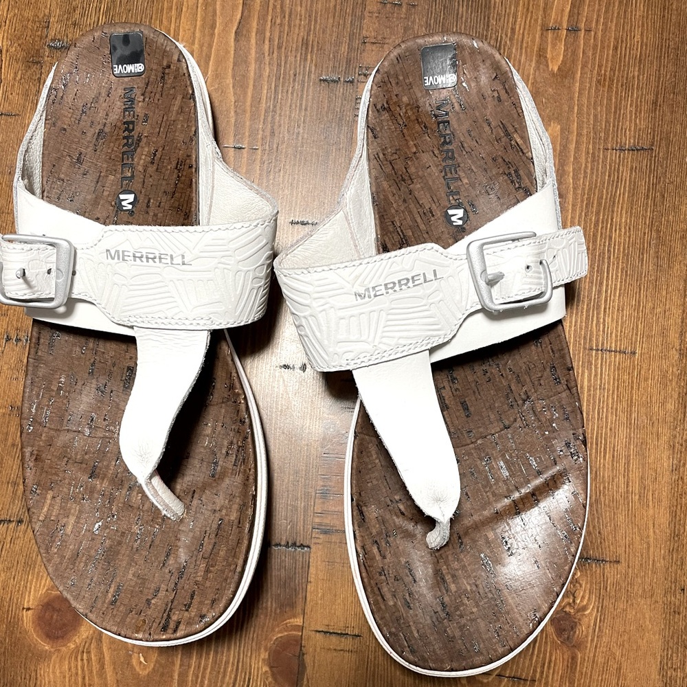 Ladies Merrell slip on sandals.  Size 9